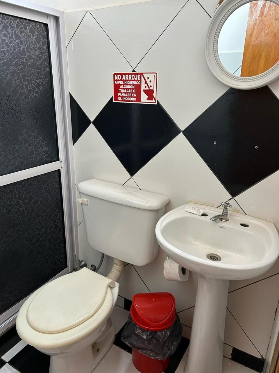 Apart Clemencia Apartman Puerto Iguazú Szoba fotó